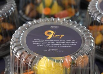 Rayakan HUT Ke-9, Hotel ini Bagikan Donasi 9 Juta, Ratusan Coklat, Hingga Menginap Gratis