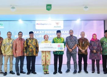 Wujudkan Kesejahteraan Umat, PT Capital Life Syariah Salurkan Zakat Perusahaan melalui BAZNAS RI