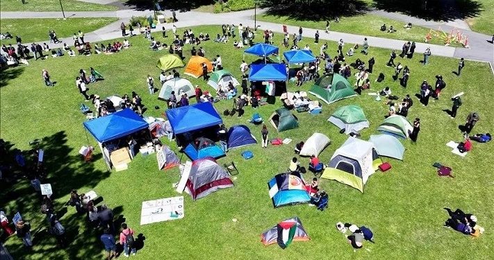Mendukung Palestina, Mahasiswa Universitas San Francisco Dirikan Tenda di Tengah Lapangan