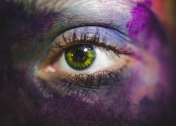 Cara Melebatkan Bulu Mata Secara Alami