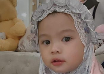 Sikap Lucu Ameena yang Cemburu pada Sang Adik Azura