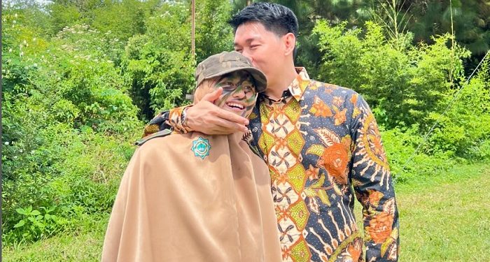 Mencuri Perhatian Warganet, Kebersamaan Hangat Antara Ifan Seventeen dan Rania Dzaqira