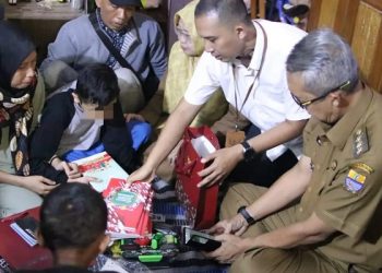 Mengalami Depresi, Ini Alasan Sang Ibu Menjual Handphone Milik Anaknya