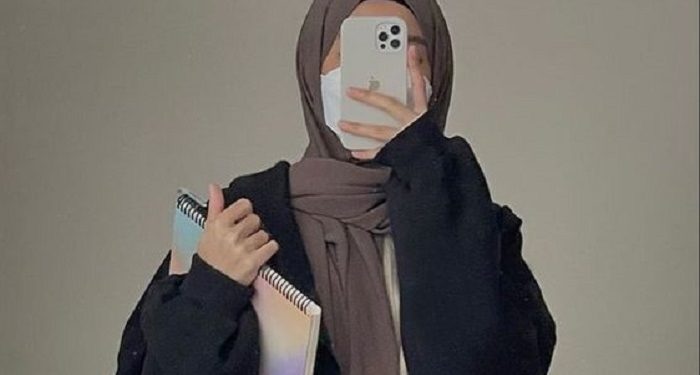 Inspirasi Fashion Style Hijab untuk Berkunjung ke Perpustakaan