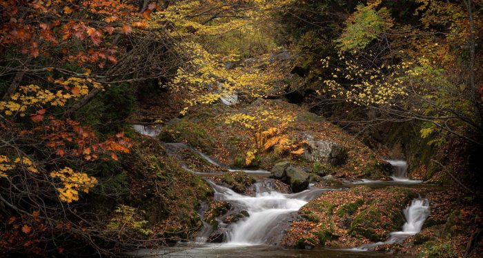 Tujuh Wisata Air Terjun Terkenal di Jawa Barat