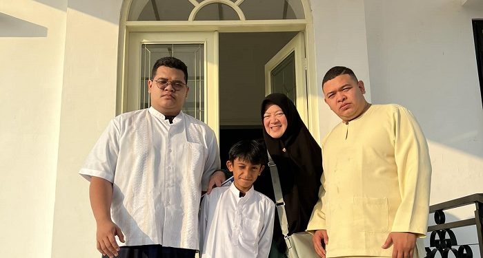 Rumah di Atas Tangga