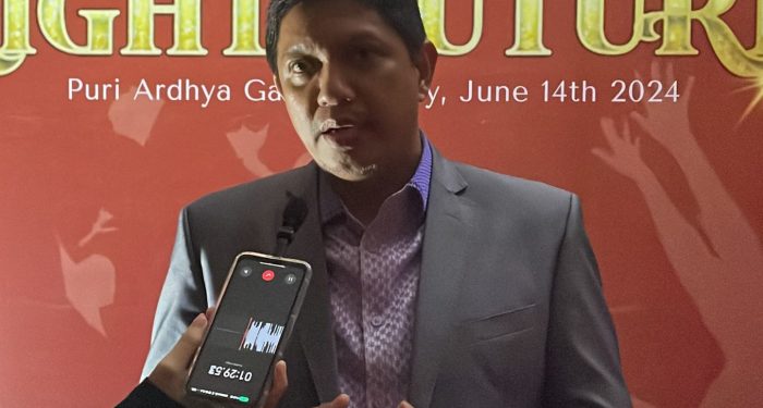 Hadiri Wisuda Anak, Fuadri Anggota Dewan Perwakilan Rakyat Aceh Apresiasi Sistem Pendidikan JISc