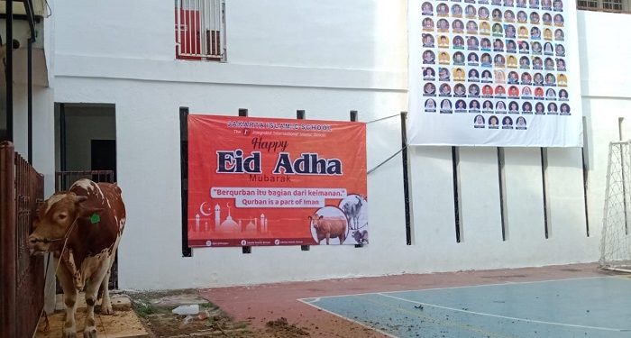 Jakarta Islamic School Berkurban Sebanyak 23 Ekor Domba dan 15 Ekor Sapi untuk Masyarakat