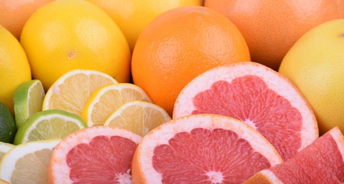 Buah Jeruk Bali Memiliki Kombinasi Antara Rasa Manis Asam dan Sedikit Pahit