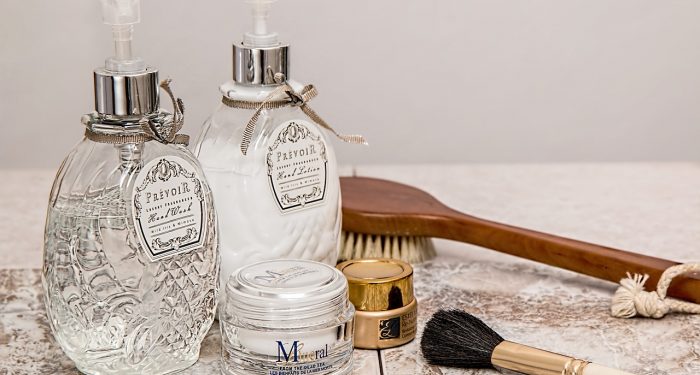 Simak, Tujuh Ritual Perawatan Wajah Sebelum Tidur untuk Menjaga Kesehatan Kulit