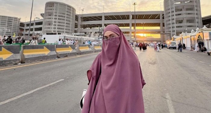 Penampilan Beberapa Gaya Artis Ibadah Haji Tahun 2024