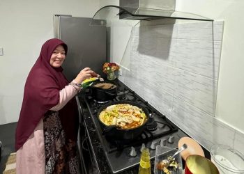 ayam minyak wijen pakai kacang mede