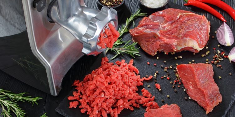 Lembut dan Tidak Bau, Ini 5 Tips Praktis Merebus Daging Kambing