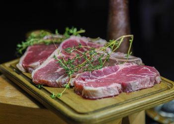 Lima Cara Mudah Membuat Daging Cepat Empuk, Hanya Dengan Satu Bahan