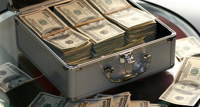 Materi Kultum, Orang Kaya yang Tercela