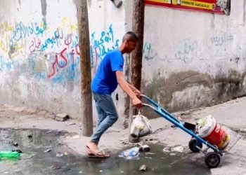 WHO: Penduduk Gaza Minum Air Limbah dan Makan Makanan Hewan