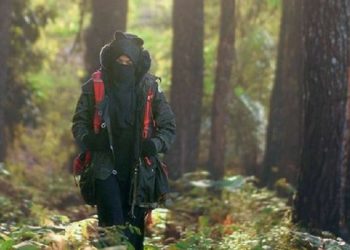 Tampil Simpel, Rekomendasi Outfit Naik Gunung untuk Wanita Hijab