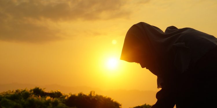 Empat Negara Muslim Ini Ternyata Juga Menerapkan Larangan Jilbab (Anti-Islam)