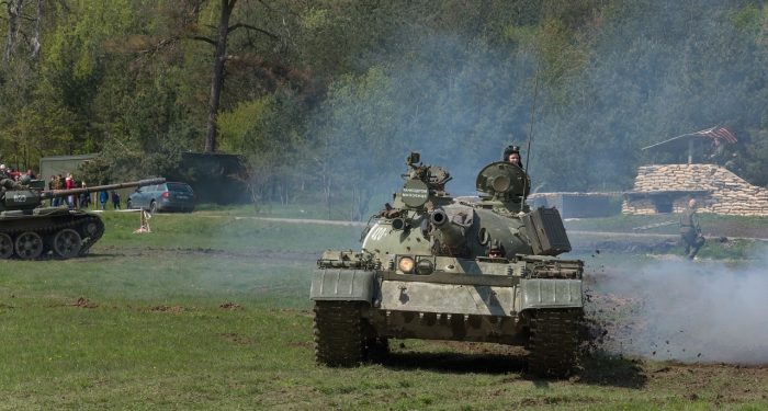 Tank dan Pesawat Tak Berawak Milik Israel Menyerbu Rafah Bagian Barat