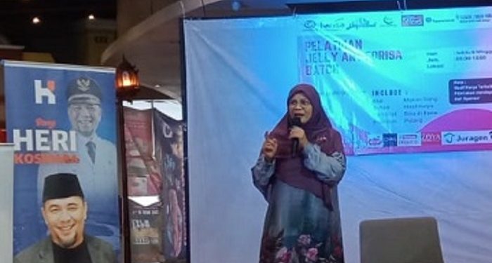 Hadiri Pelatihan Jelly Art Forisa, Nur Indah Jelaskan Program Ketahanan Pangan Kota Bekasi