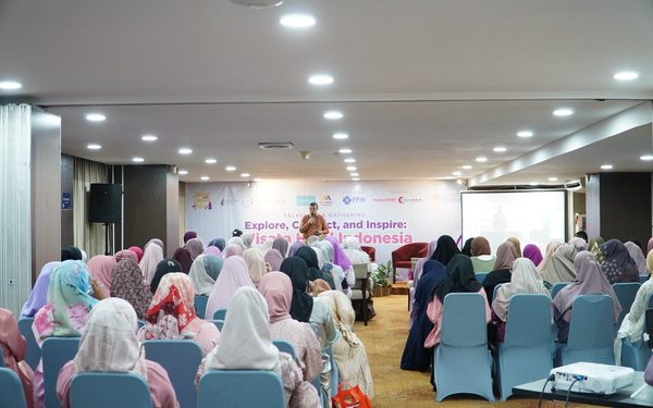 Sebuah Komitmen untuk Memajukan Wisata Halal Indonesia, Safar Friendly dan Komunitas Jalan-jalan Mom Bersinergi Bersama