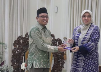 Luncurkan Paradaya Movement, Paragon Terima Penghargaan Katalisator Ekosistem Pemberdayaan Berbasis ZIS disaksikan oleh Wapres RI