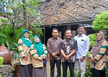 Kepala LLDIKTI IV Kunjungi Kampus IKBIS Annisa Bogor