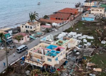 Badai Beryl Melanda Beberapa Pulau Karibia Sebelum Menerjang Kepulauan Cayman