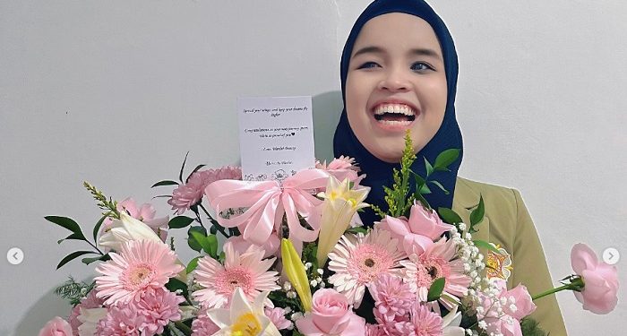 Senang dan Bangga, Putri Ariani Lolos Fakultas Hukum Universitas Gadjah Mada