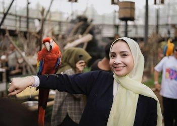 Pulang Berhaji, Nagita Slavina Kini Tampil Dengan Hijab Simpel
