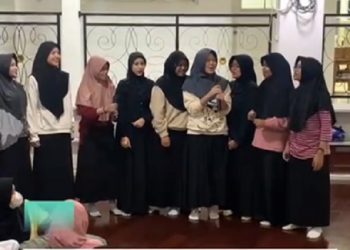 Hari Terakhir, SMA JISc Laksanakan MPLS Mabit Bersama Mam Fifi