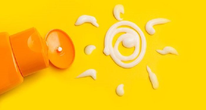 Lima Cara Memakai Sunscreen yang Benar