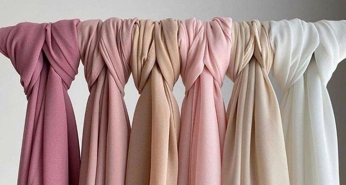 Anti Gerah, Berikut Lima Rekomendasi Bahan Hijab