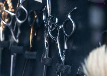 Doa Tahallul Ketika Mencukur Rambut