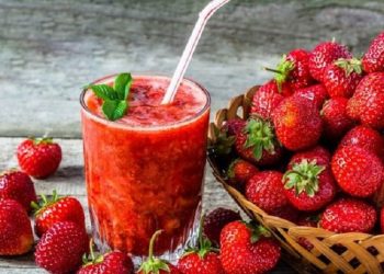 Jus Stroberi Dapat Menjernihkan Mata