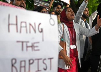 Dokter India Menyerukan Aksi Mogok Nasional Atas Pemerkosaan dan Pembunuhan Dokter