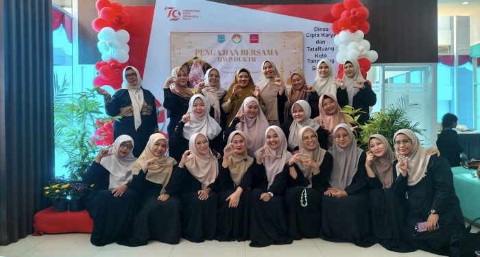 Senang dan Sedih Pada Tempatnya