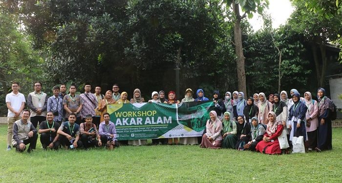 Berikan 50 Bibit Pohon, ALW Berkolaborasi Dengan Greeneducation