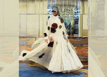 Dian Pelangi Tampilkan Koleksi Street Style Parisian di IN2MF Paris