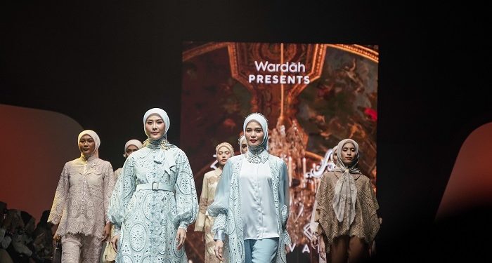 Wardah Gelar Fashion Show “Modestverse : Future of Beauty”