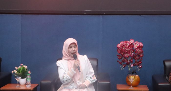 Penyediaan Alat Kontrasepsi untuk Anak Usia Sekolah dan Remaja Sama Dengan Melegalkan Perilaku Seks Bebas