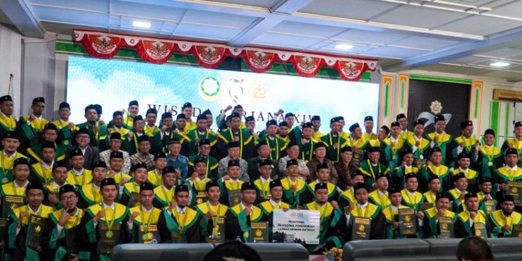 Wisuda Sarjana Ke-XIV Para Da’i Sekaligus Tasyakur 25 Tahun STID Mohammad Natsir