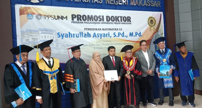 Warga Takalar Syahrullah Asyari Raih Gelar Doktor Ilmu Pendidikan Matematika di UNM, Ketua PP Muhammadiyah jadi Pengujinya