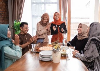 Agar Keluargamu Tetap Sakinah