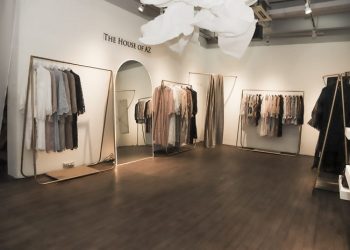 Kolaborasi Ayu Dyah Andari dan Zeta Privé hadirkan koleksi mewah bertajuk HOUSE OF AZ