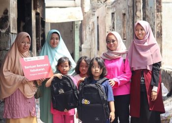 Rumah Zakat dan CIMB Niaga Salurkan Bantuan untuk Korban Kebakaran Manggarai, Jakarta Selatan