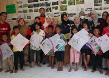 Relawan Rumah Zakat Jakarta Gelar Gebyar Kemerdekaan Republik Indonesia Ke-79 di Kampung Bayam Madani