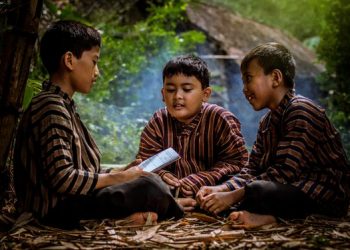 Kenapa Kakak Jadi Berubah Setelah Kelahiran Adik (3)
