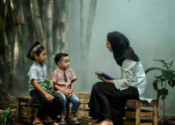 Mewariskan Anak Ideologis