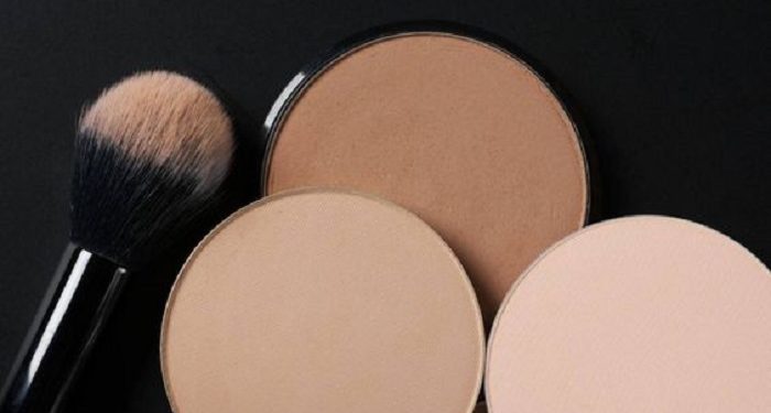 Ketahui Perbedaan Bedak Biasa dengan Bedak Cushion